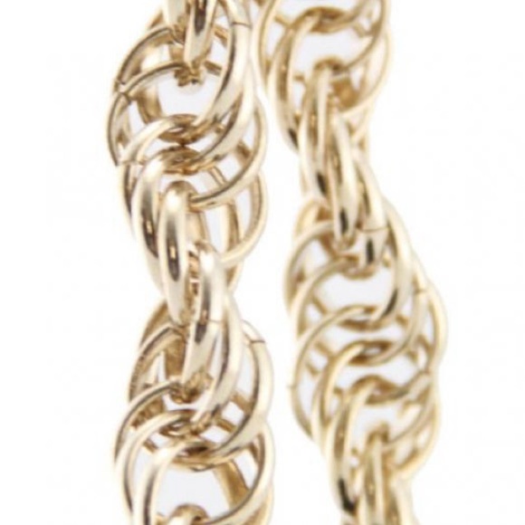 Versace
Versace for H&M Limited Edition Bag Black and Gold Studded Women's Bag - Picture 5 of 5